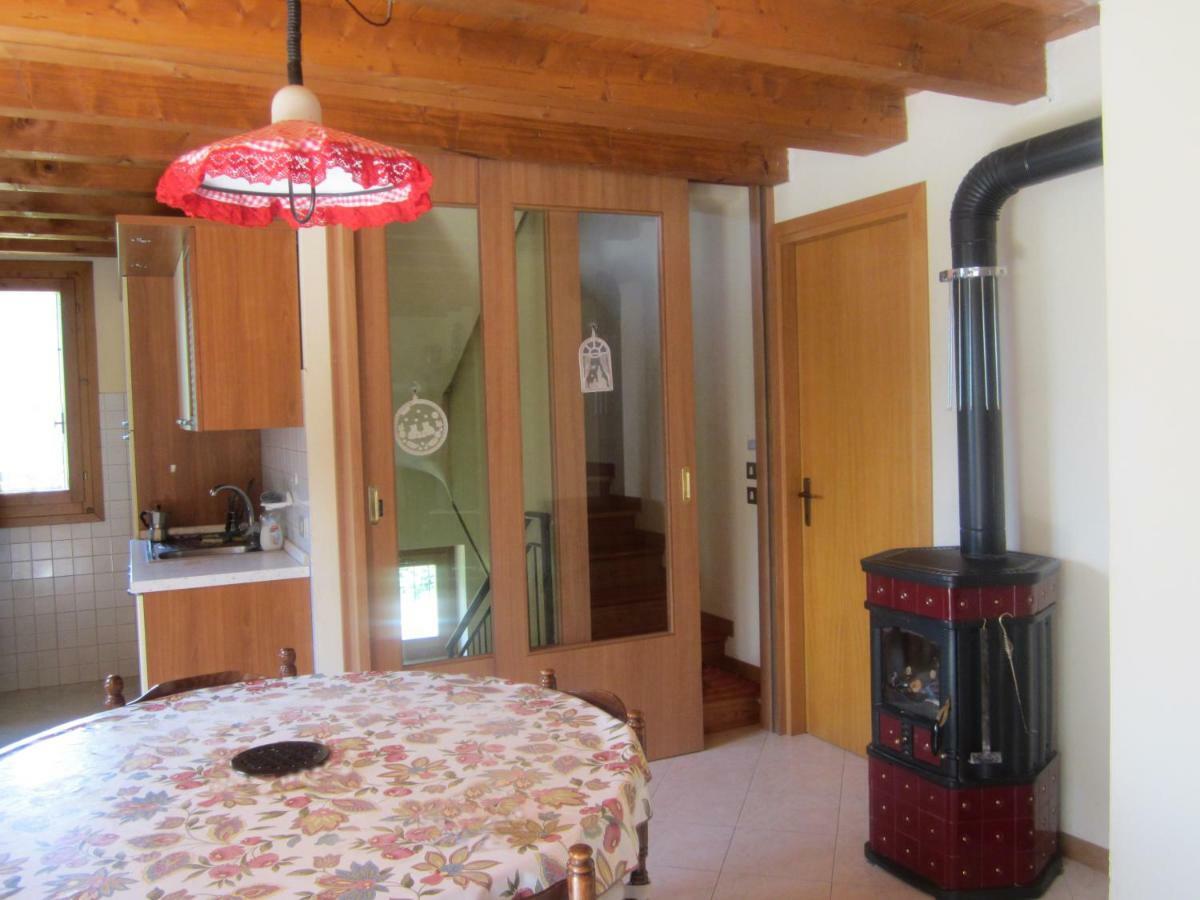 Villa Casa Di Bagattini à Posina Extérieur photo
